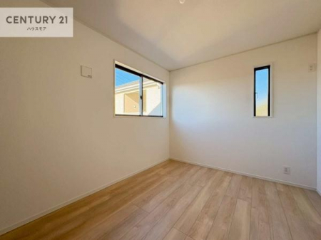 q@Qʍ̌Ŗ邭JIB|oȂߊO̎ɂAԂɂȂĂAwKVтɂWłqǂƂĂ҂łB