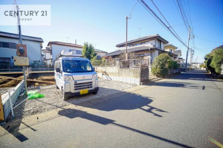 ԏ@ԃXy[X2䕪܂IZJhJ[͂AoCN⎩]ԂȂǂuꏊɍ܂B