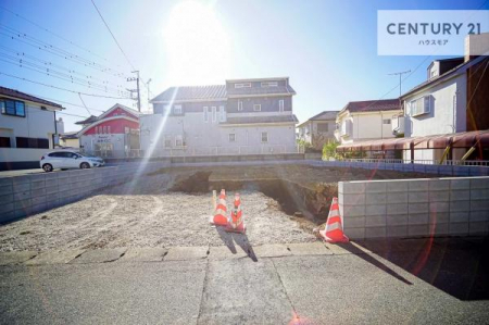 ԏ@ԃXy[X2䕪܂IZJhJ[͂AoCN⎩]ԂȂǂuꏊɍ܂B