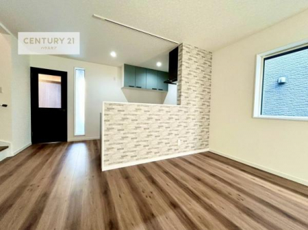 rO@LX_CjOXy[XI肨HB΂yԂ߂܂BX̔܂I
zVЕt֗łI