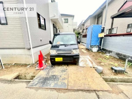 ԏ@ԃXy[X2䕪܂IZJhJ[͂AoCN⎩]ԂȂǂuꏊɍ܂B