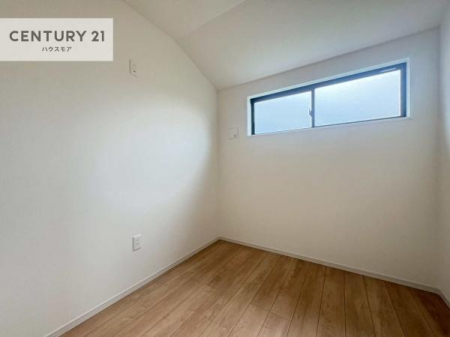 m@VvɃfUCĂ邽߁AƋIт܂I
Cɓ̉ƋuĂ낰Ԃ邱Ƃł܂B