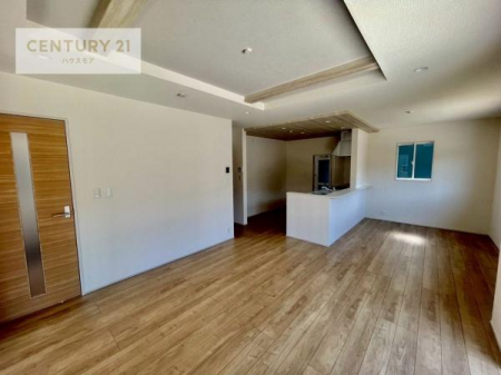 rO@SnǂrO͉ƑRƏW܂܂BƑcR̎ԂłBƑƁAw[Ԃ߂łˁB邭JIȋԂłB