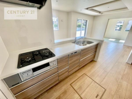 Lb`@lC̑ΖʎVXeLb`̗pĂ܂IƑ̃R~jP[VRƑ݌vłB
qlɂڂ͂̂ŊłˁB[͂܂I