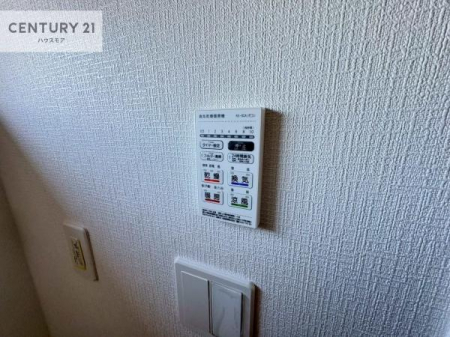 ̑@g[tĂ閣͓IȎdlłI~̓q[gVbN̗\hɂg܂B
J̓ł󕨂̂ŁA󕨂ߍ݂ɂI