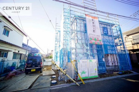 ԏ@ԃXy[X2䕪܂IZJhJ[͂AoCN⎩]ԂȂǂuꏊɍ܂B