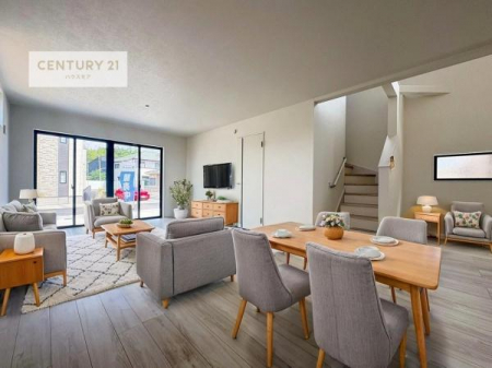 rO@ƋCGp[XłBSnǂrO͉ƑRƏW܂܂BƑcR̎ԂłBƑƁAw[Ԃ߂łˁB邭JIȋԂłB