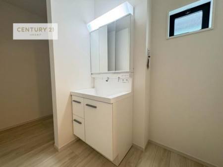 ʑEʏ@Oʋdl̐ʏ́AgȂ݂₷I͎[ɂȂĂ܂BhC[₨ϓЕt̂ŐʑXbLƌ邱Ƃo܂I