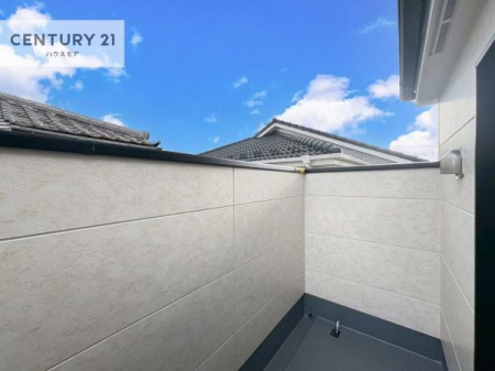 oRj[@zǍDȃoRj[łIꂽɂ͐nJIȎԂy߂܂B
