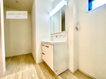 ʑEʏ@t̖邢ʎłICɓւłĐɕۂƂł܂IRނ̂łς̎dオǂȂ܂ˁI