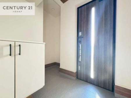 ց@V[Y{bNXtȂ̂ŁAւЕt|₷łI
XbLւŌ˂JuԁÂSnԂo}Ă܂B
