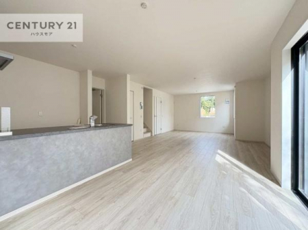 rO@傫ȑ炽Ղ̗z閾邢rOBĴ郊rOŉƑĉ났̎Ԃ߂܂B