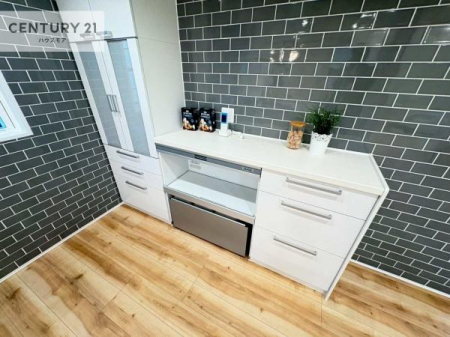 Lb`@Jbv{[ht̃Lb`łB
Lb`͉ƃK`K`łBdqW␆ъu܂A̐H͒IɎ[\łB