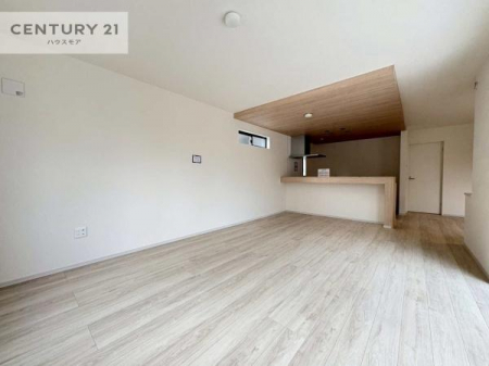 rO@LX_CjOXy[XI肨HB΂yԂ߂܂BX̔܂I