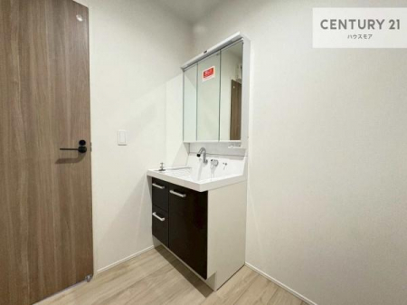 ʑEʏ@Oʋdl̐ʏ́AgȂ݂₷I͎[ɂȂĂ܂BhC[₨ϓЕt̂ŐʑXbLƌ邱Ƃo܂I