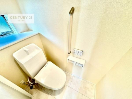 gC@1E2KɃgC܂I̖Zԑт҂ɂ݂łˁBƂ̂gCłꂪ₷łI