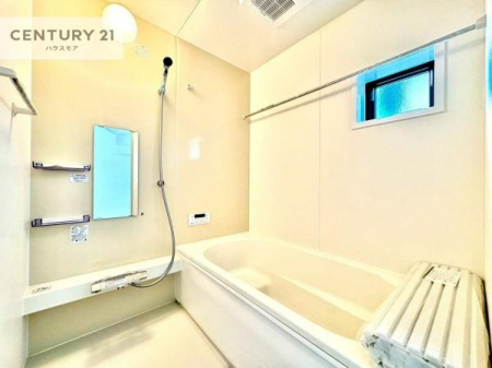 @LXoXň̔tbVBL΂̂ŁAɂƐZ܂ˁĨoX^Cy݂ɂȂ܂B