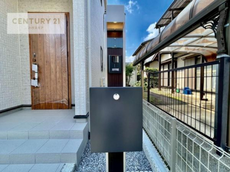 ̑n@|XgtłIT̂Ev]EȂǁAȂƕЃX^bt܂ł\tIsYɊւ邱ƂȂAǂ̂悤ȂƂłSӑΉĒ܂B