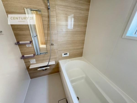 @LXoXň̔tbVBL΂̂ŁAɂƐZ܂ˁĨoX^Cy݂ɂȂ܂B