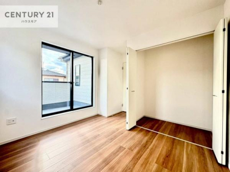 m@[Xy[XĂ܂IXbLڂ鎖ł܂ˁB
ƋI΂ȂVvȃfUCׁ̈AƋI΂Cɓ̋ԍ肪łłˁB