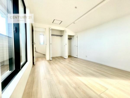 m@[肠̂ŉƋ̔zu₷ACtX^Cɍ킹肪\łB