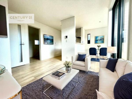 rO@ƋCGp[XłBSnǂrO͉ƑRƏW܂܂BƑcR̎ԂłBƑƁAw[Ԃ߂łˁB