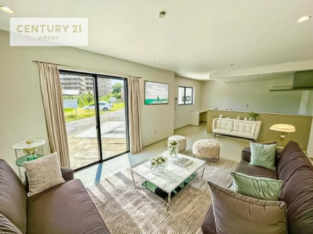 rO@ƋCGp[XłBSnǂrO͉ƑRƏW܂܂BƑcR̎ԂłBƑƁAw[Ԃ߂łˁB邭JIȋԂłB