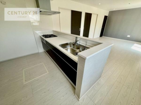 Lb`@lC̑ΖʎVXeLb`̗pĂ܂IƑ̃R~jP[VRƑ݌vłB
qlɂڂ͂̂ŊłˁB[͂܂I