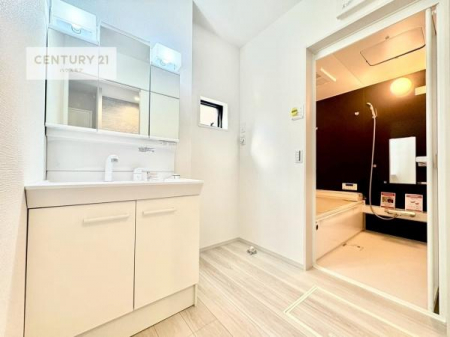 ʑEʏ@Oʋdl̐ʏ́AgȂ݂₷I͎[ɂȂĂ܂BhC[₨ϓЕt̂ŐʑXbLƌ邱Ƃo܂I