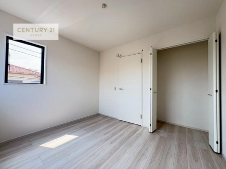 q@|oȂ́Aql̂ƂĂSłI
[Xy[X[Ă̂ŎU炩TbƕЕt܂I