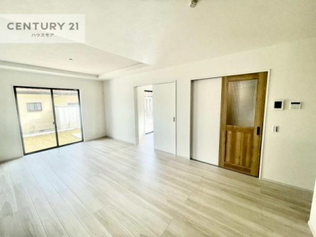 rO@傫ȑ炽Ղ̗z閾邢rOBĴ郊rOŉƑĉ났̎Ԃ߂܂B