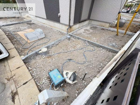 ԏ@ԃXy[X2䕪܂IZJhJ[͂AoCN⎩]ԂȂǂuꏊɍ܂B