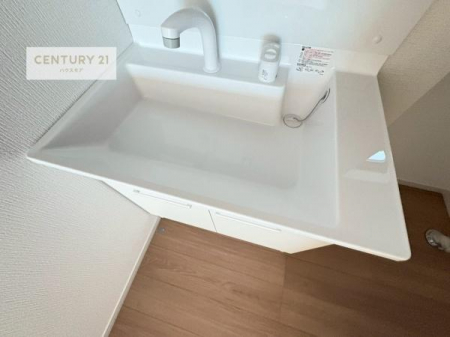 ʑEʏ@[ʑ{ÉA˂ɂ̂łꂪyXIۂĂ܂I
LCȐʏŎ̃`x[Vオ܂ˁI