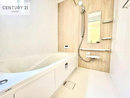 @l͋̕C̃oX[́AVbNȃfUCŃoX^C[I
d撣Ă邲JɂD݂̓̓܂āAył݂Ă͂ł傤H