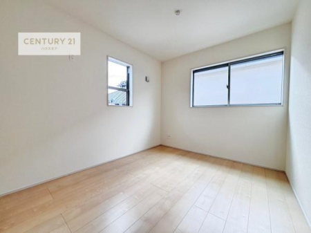 \z}()@邭ʂ̗ǂłBuVvvɃfUCꂽBRx̂ŉƋ⃌CAEgłD݂̋Ԃnグ܂BxAnɂĂmFBidlj