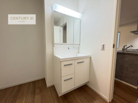 ʑEʏ@Oʋdl̐ʏ́AgȂ݂₷I͎[ɂȂĂ܂BhC[₨ϓЕt̂ŐʑXbLƌ邱Ƃo܂I