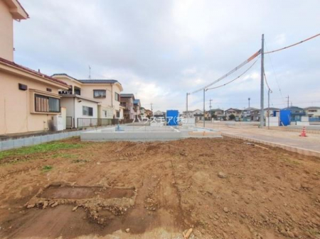 ԏ@ԃXy[X2䕪܂IZJhJ[͂AoCN⎩]ԂȂǂuꏊɍ܂B