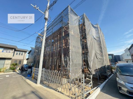 ԏ@ԃXy[X2䕪܂IZJhJ[͂AoCN⎩]ԂȂǂuꏊɍ܂B