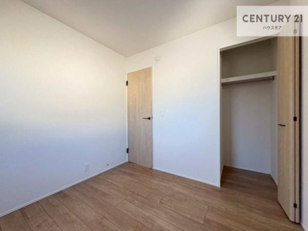 rOȊŐ@VvɃfUCĂ邽߁AƋIт܂I
Cɓ̉ƋuĂ낰Ԃ邱Ƃł܂B