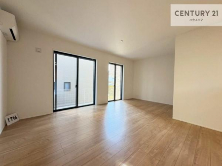 rO@SnǂrO͉ƑRƏW܂܂BƑcR̎ԂłBƑƁAw[Ԃ߂łˁB