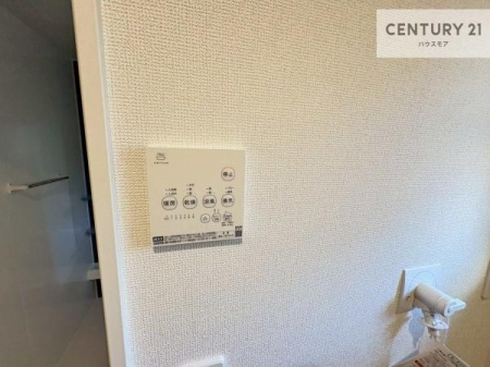 ̑@g[tĂ閣͓IȎdlłI~̓q[gVbN̗\hɂg܂B
J̓ł󕨂̂ŁA󕨂ߍ݂ɂI