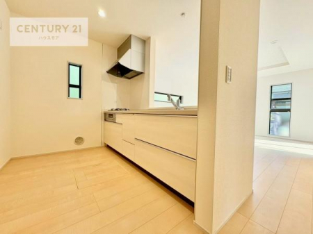 Lb`@lC̑ΖʎVXeLb`̗pĂ܂IƑ̃R~jP[VRƑ݌vłB
qlɂڂ͂̂ŊłˁB[͂܂I