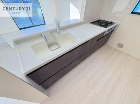 Lb`@lC̑ΖʎVXeLb`̗pĂ܂IƑ̃R~jP[VRƑ݌vłB
qlɂڂ͂̂ŊłˁBLXgĉKɍƂi݂܂B