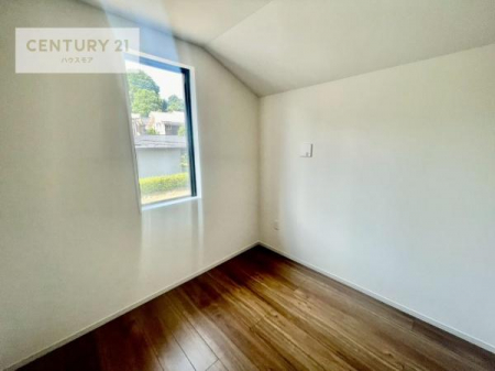 rOȊŐ@VvɃfUCĂ邽߁AƋIт܂I
Cɓ̉ƋuĂ낰Ԃ邱Ƃł܂B