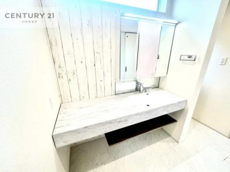 ʑEʏ@Oʋdl̐ʏ́AgȂ݂₷I͎[ɂȂĂ܂BhC[₨ϓЕt̂ŐʑXbLƌ邱Ƃo܂I