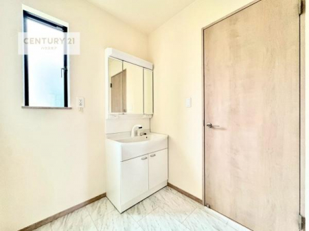 ʑEʏ@Oʋdl̐ʏ́AgȂ݂₷I͎[ɂȂĂ܂BhC[₨ϓЕt̂ŐʑXbLƌ邱Ƃo܂I