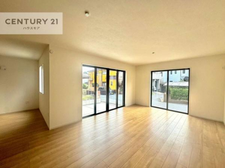 rO@傫ȑ炽Ղ̗z閾邢rOBĴ郊rOŉƑĉ났̎Ԃ߂܂B