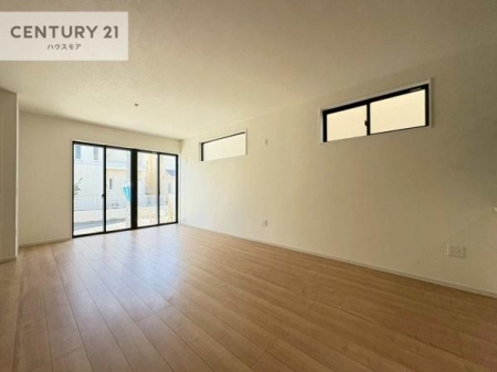 rO@傫ȑ炽Ղ̗z閾邢rOBĴ郊rOŉƑĉ났̎Ԃ߂܂B