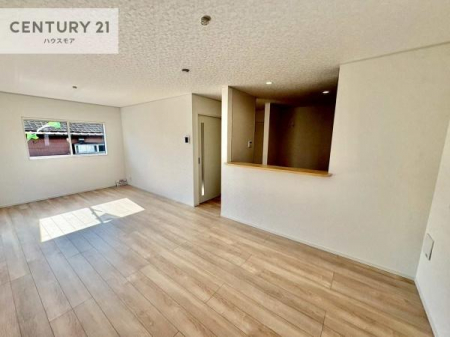 rO@SnǂrO͉ƑRƏW܂܂BƑcR̎ԂłBƑƁAw[Ԃ߂łˁB邭JIȋԂłB