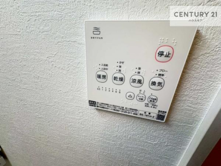 ̑@g[tĂ閣͓IȎdlłI~̓q[gVbN̗\hɂg܂B
J̓ł󕨂̂ŁA󕨂ߍ݂ɂI